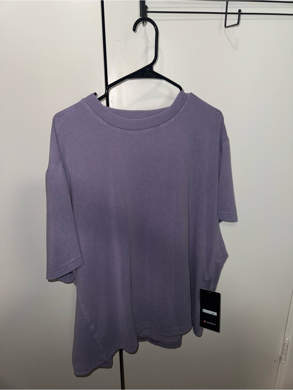 lululemon athletica Lilac Short Sleeve Crew Tee